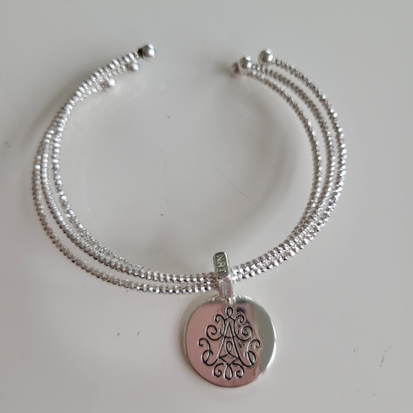 Avon Jewelry - Avon | Lita Scroll Bracelet